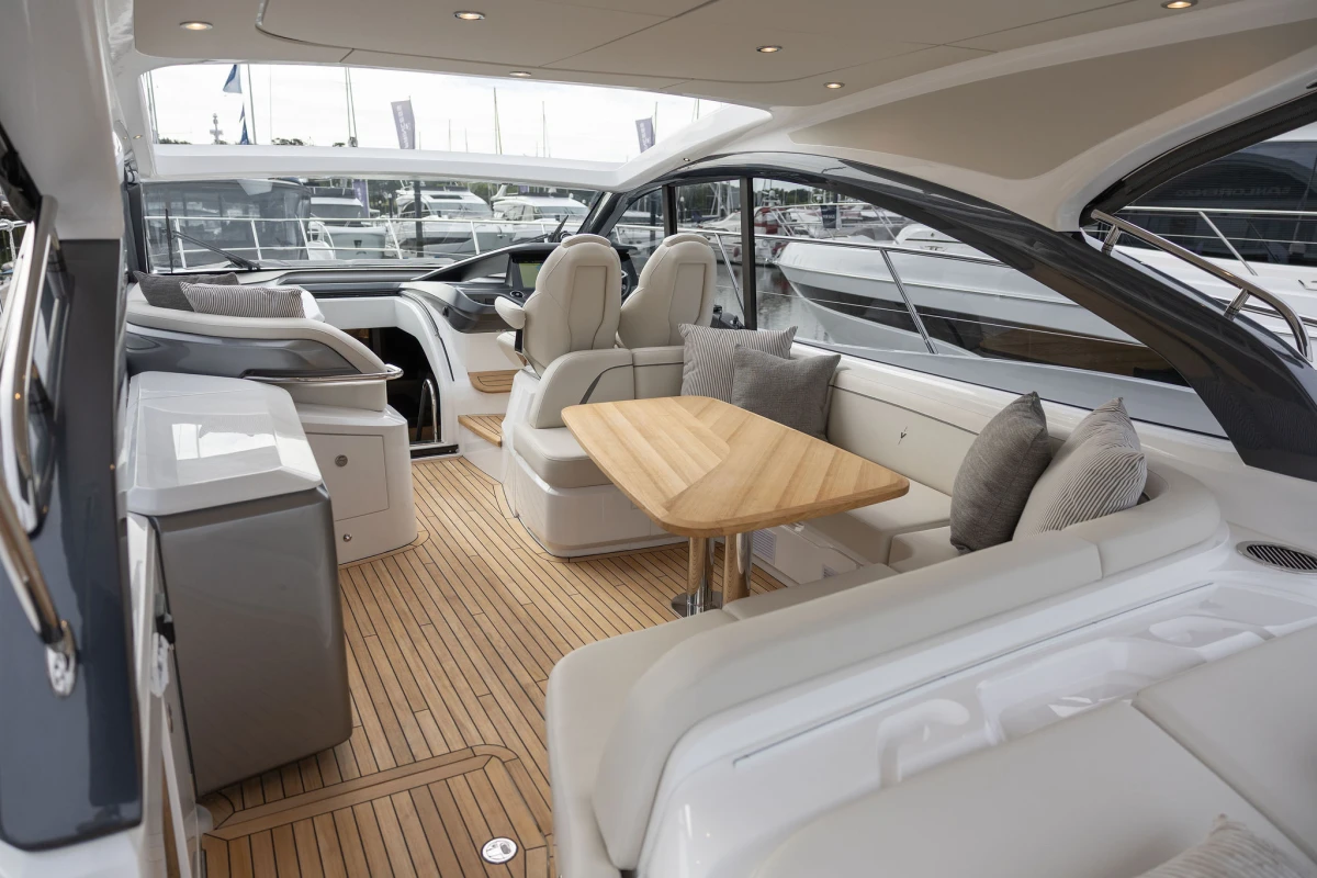 Image of Princess V50 Open