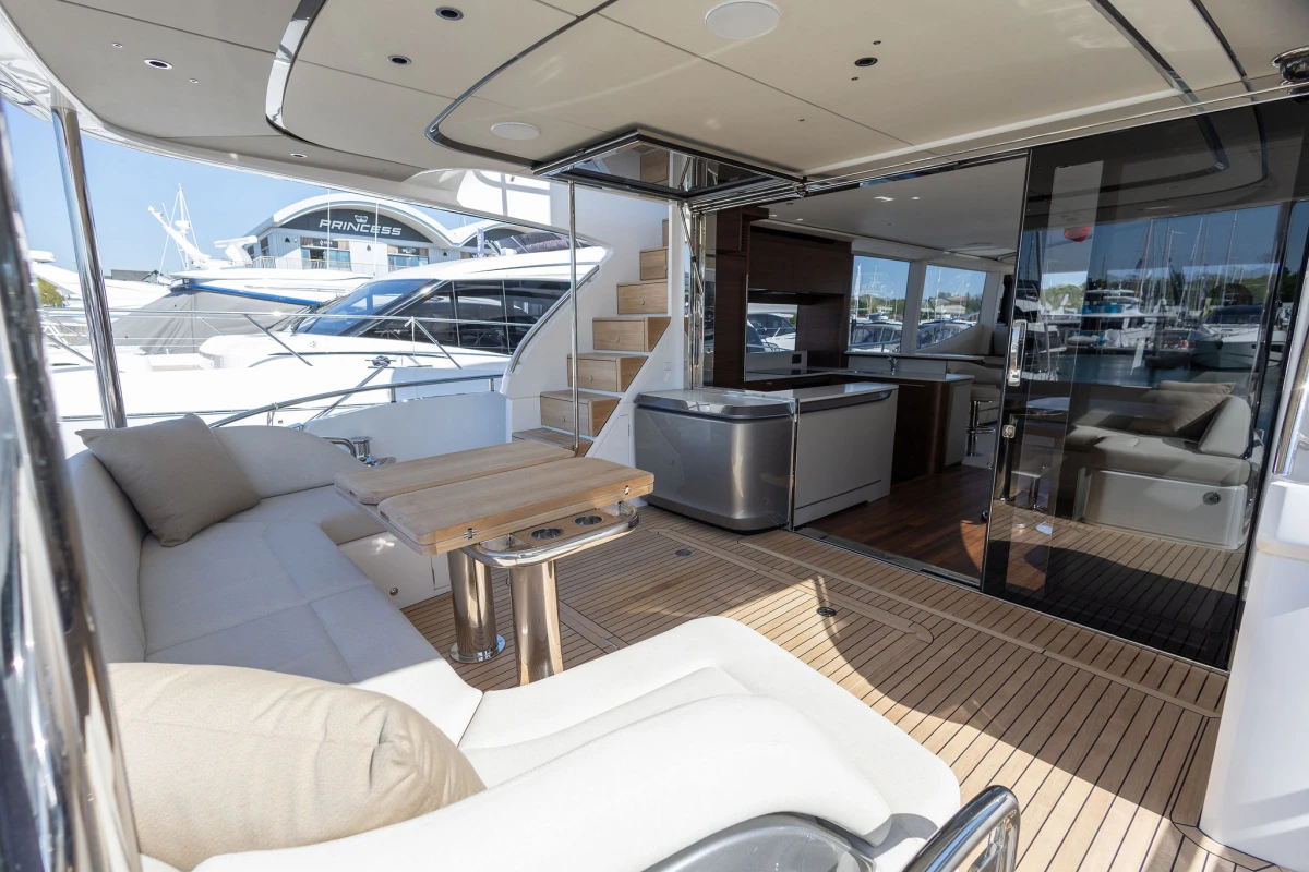 Image of Princess Y72