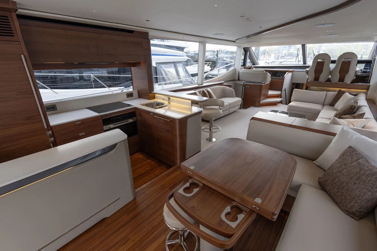 Image of Princess Y72