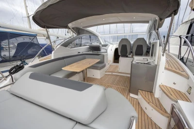 Luxurious 2018 Princess V40 yacht interior with elegant seating and modern amenities.